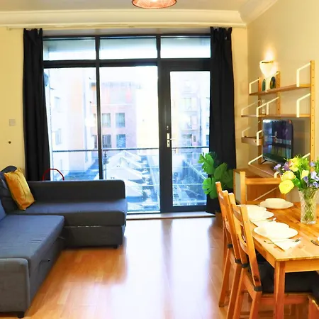 Emerald Escape Flat Near Ifsc Dublino
